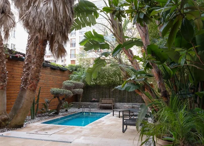 Eden Housse Villa, Pool, 2 Min To Beaches