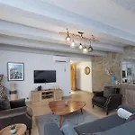 Eden Housse Villa, Pool, 2 Min To Beaches Hébergement de vacances