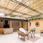 Eden Housse Villa, Pool, 2 Min To Beaches *