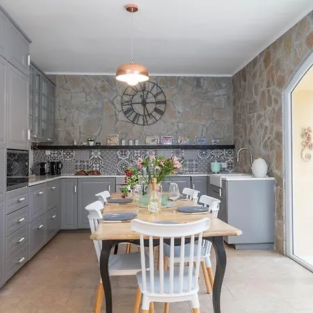 Eden Housse Villa, Pool, 2 Min To Beaches Antibes