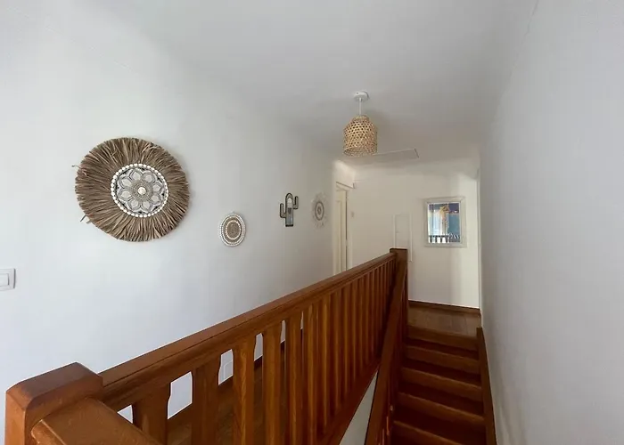 Eden Housse Villa, Pool, 2 Min To Beaches *